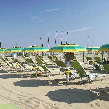 Fiori Hébergement de vacances Lido di Spina
